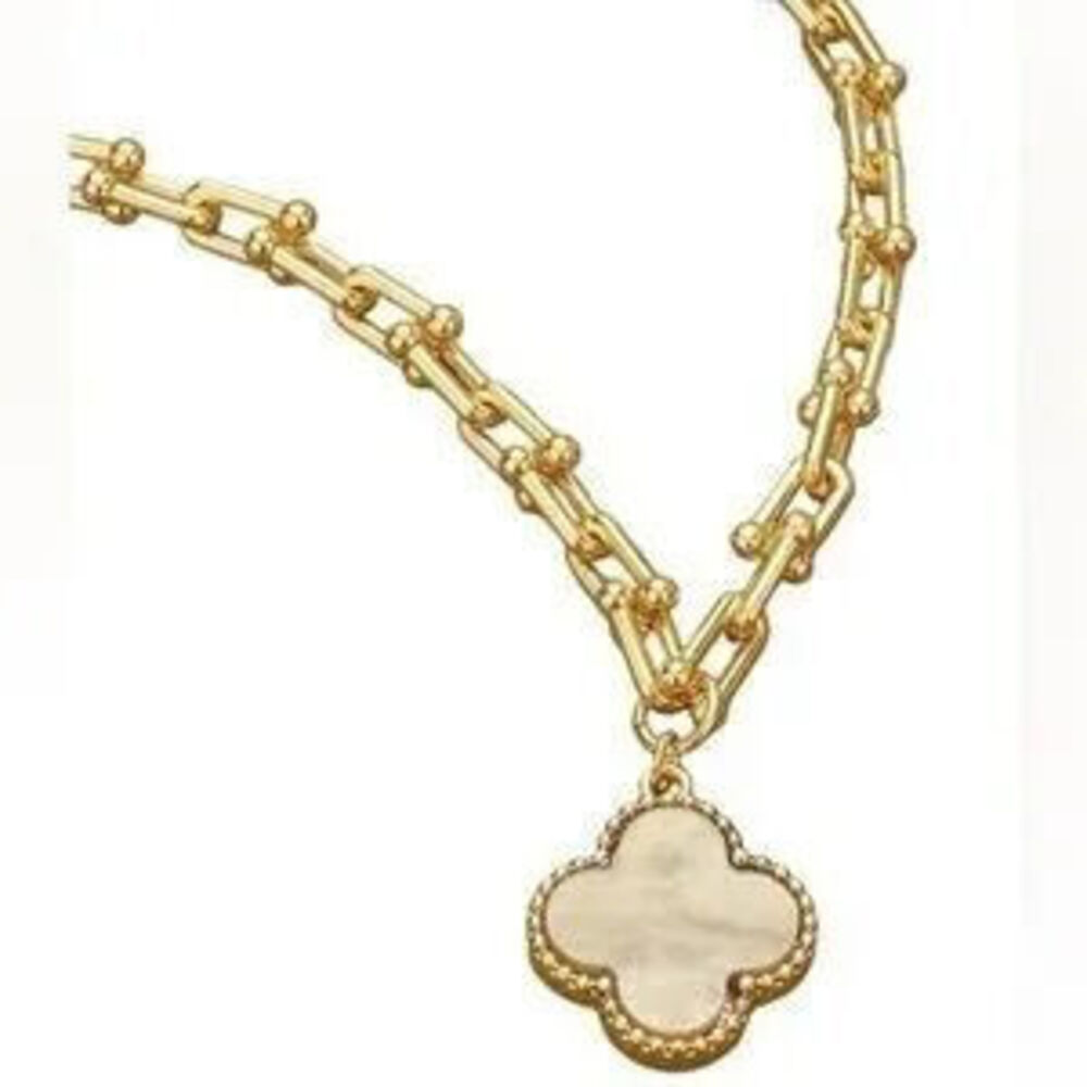 Clover Hardware Necklace - G- NU (7205)